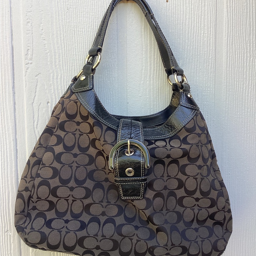 Coach Black Lynn Jacquard Signature Canvas Soho Hobo Shoulder Bag (F17403)